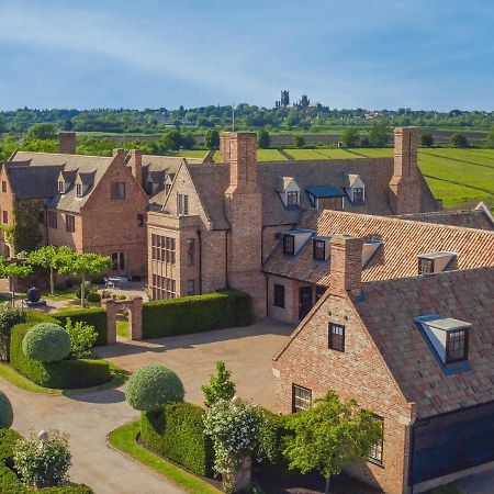 The Old Hall Ely Buitenkant foto
